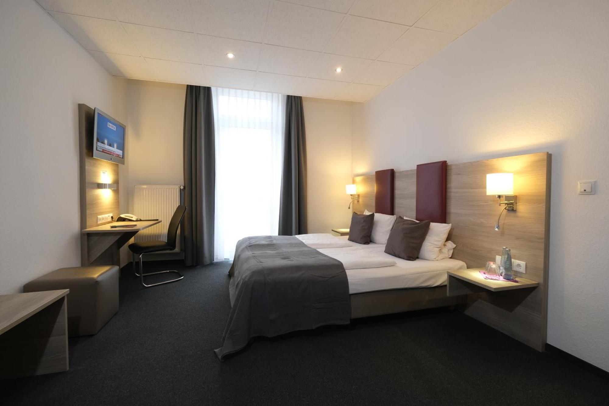 Hotel Hohenstaufen Кобленц Екстер'єр фото